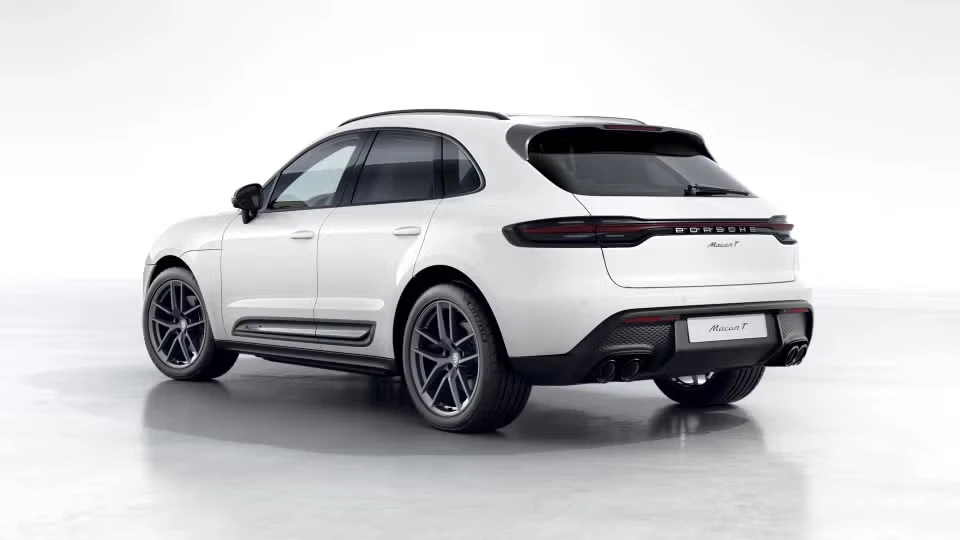 2026 Porsche Macan T - Image 19 of 31