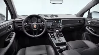 2026 Porsche Macan T - Image 25 of 31