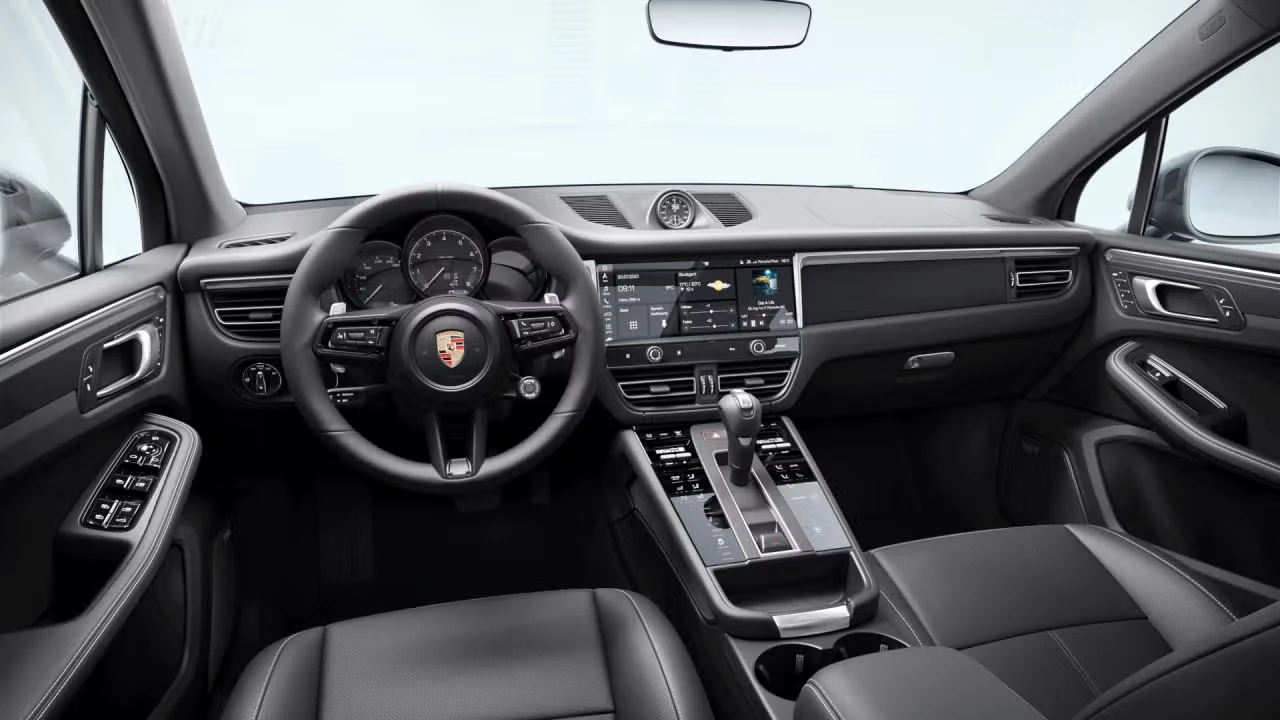 2026 Porsche Macan T - Image 28 of 31