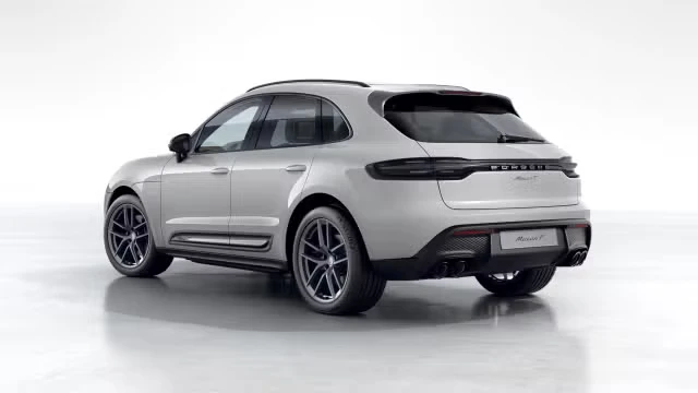 2026 Porsche Macan T - Image 18 of 31