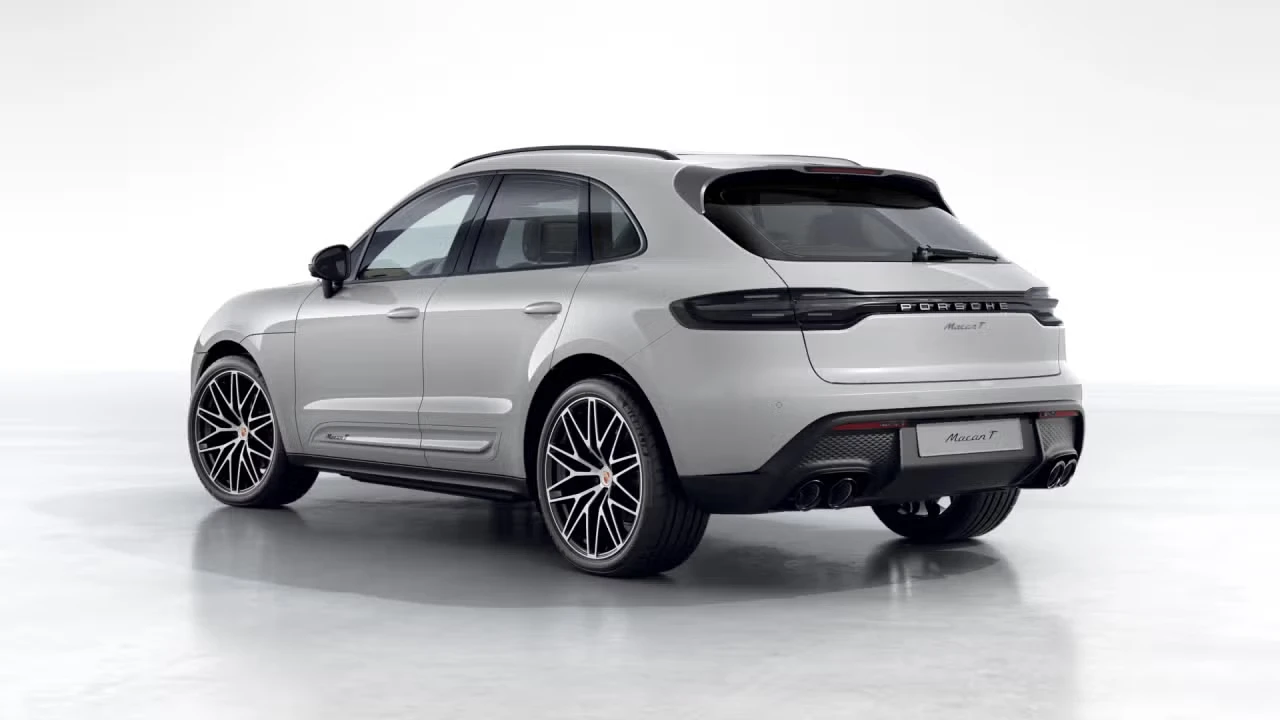 2026 Porsche Macan T - Image 20 of 30