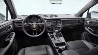2026 Porsche Macan T - Image 25 of 30
