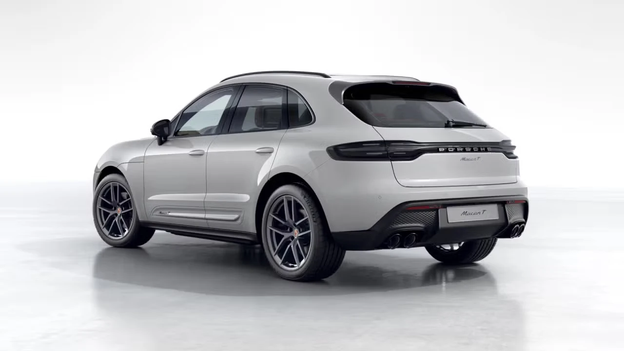 2026 Porsche Macan T - Image 20 of 30