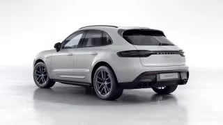 2026 Porsche Macan T - Image 17 of 30