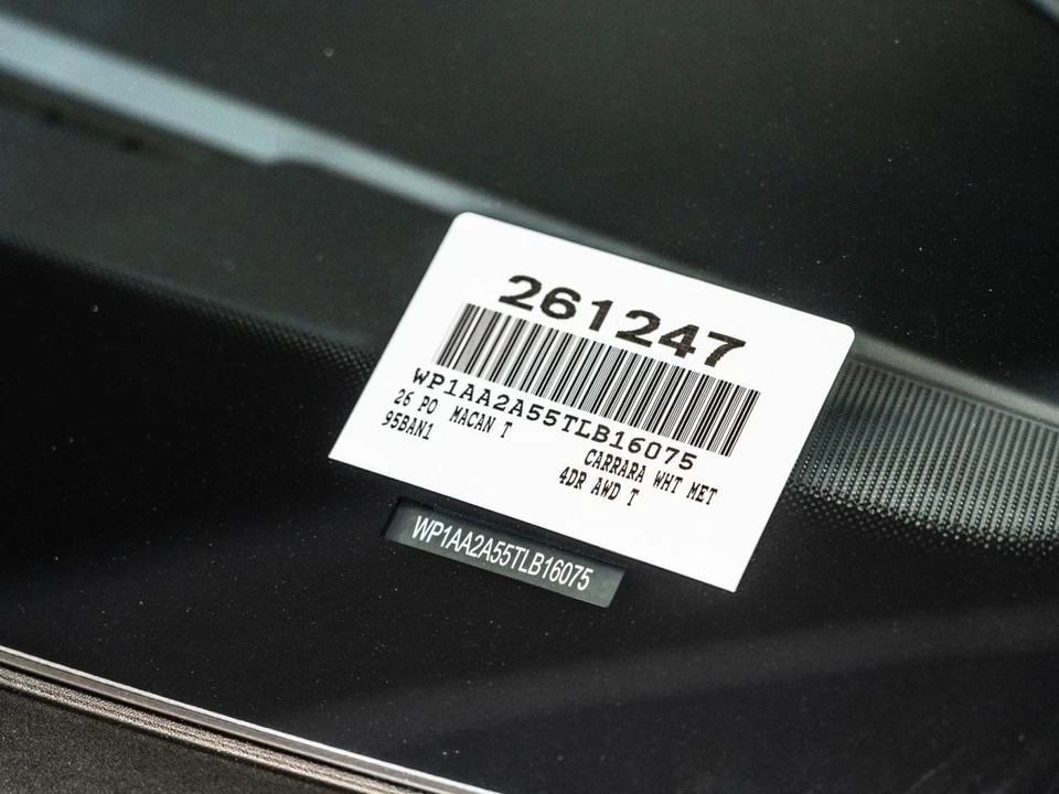2026 Porsche Macan T - Image 29 of 29