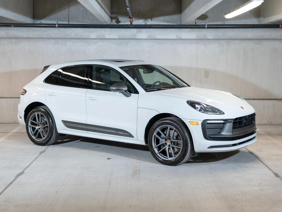 2026 Porsche Macan T - Image 7 of 29