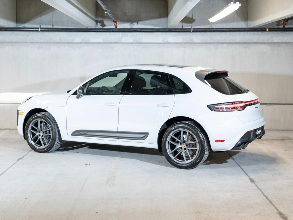 2026 Porsche Macan T - Image 3 of 29