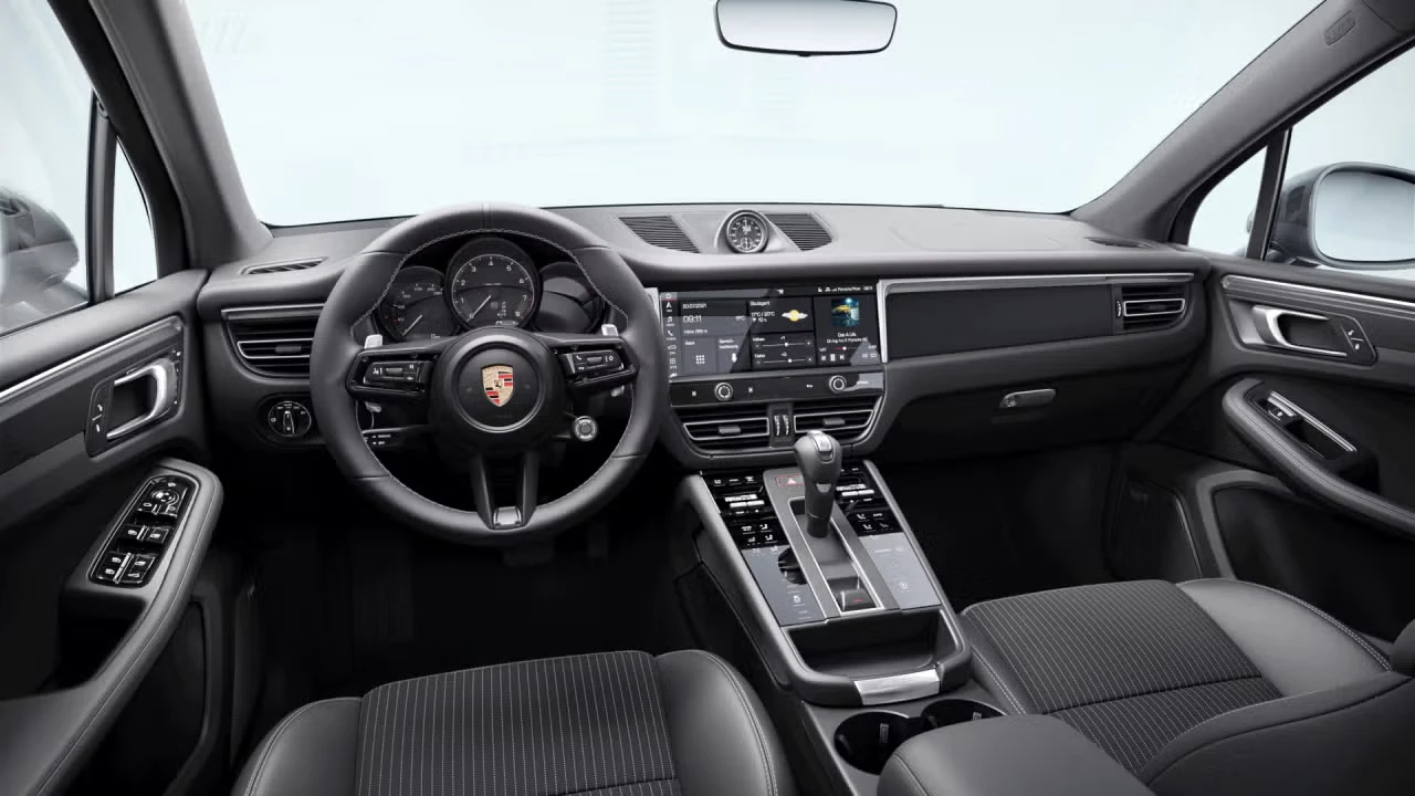 2026 Porsche Macan T - Image 28 of 31