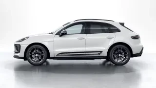 2026 Porsche Macan T - Image 13 of 31