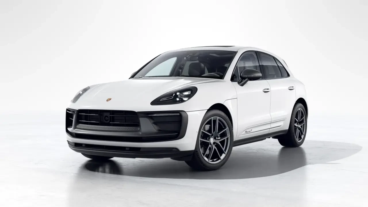 2026 Porsche Macan T - Image 8 of 31