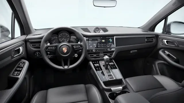 2026 Porsche Macan T - Image 30 of 31