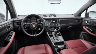 2026 Porsche Macan T - Image 29 of 31