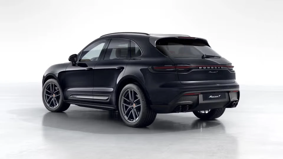 2026 Porsche Macan T - Image 19 of 31