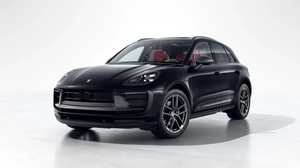 2026 Porsche Macan T - Image 7 of 31