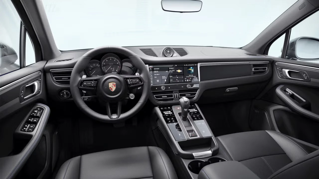 2026 Porsche Macan T - Image 28 of 30