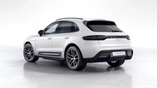 2026 Porsche Macan T - Image 17 of 31