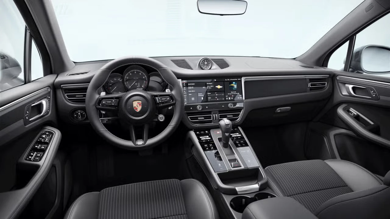 2026 Porsche Macan T - Image 28 of 31