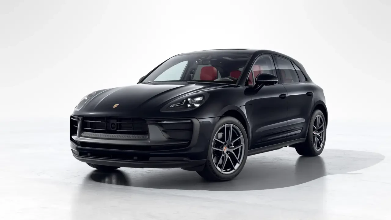 2026 Porsche Macan T - Image 8 of 30