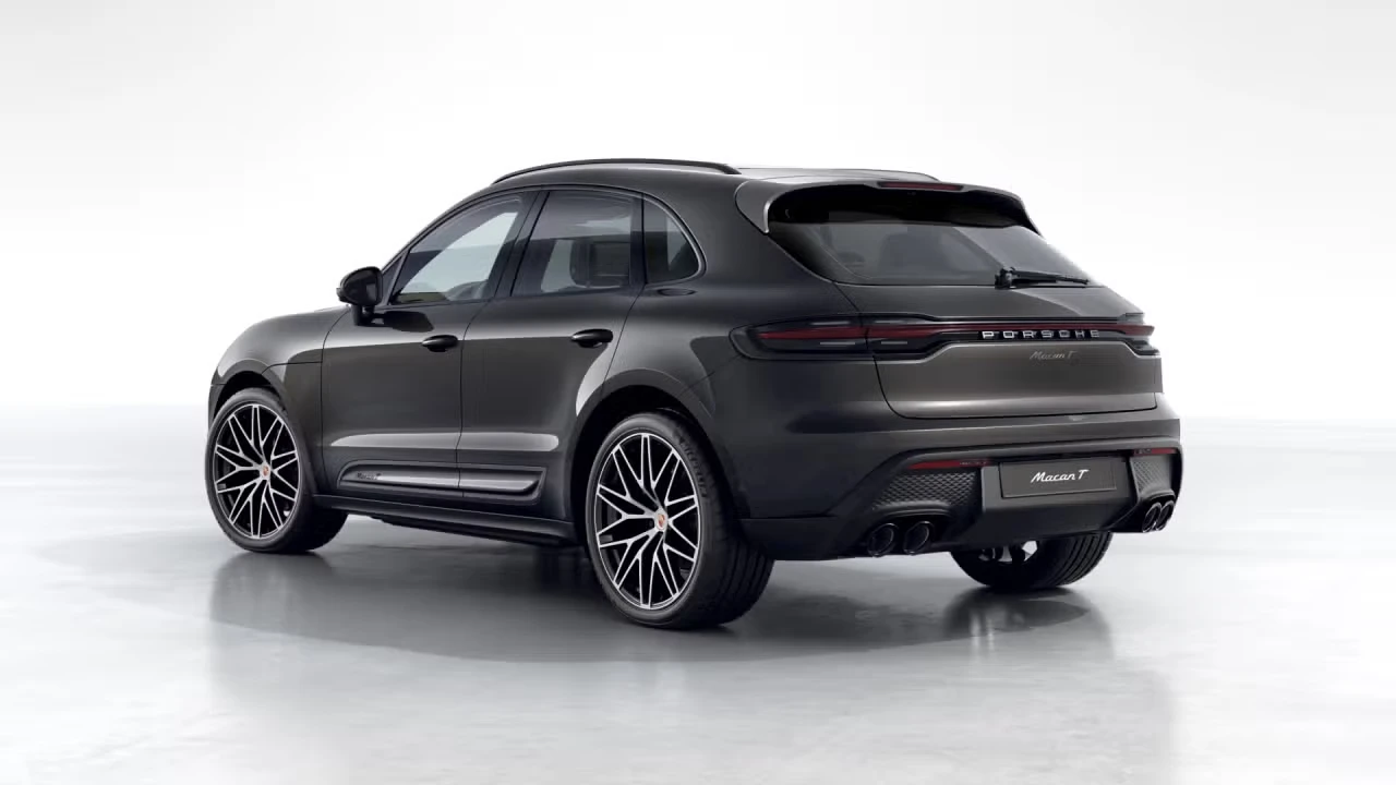 2026 Porsche Macan T - Image 20 of 30