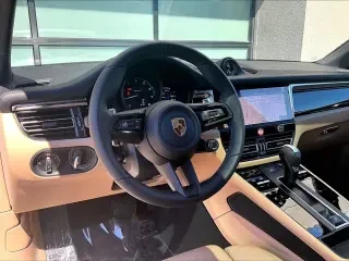 2026 Porsche Macan T - Image 29 of 31