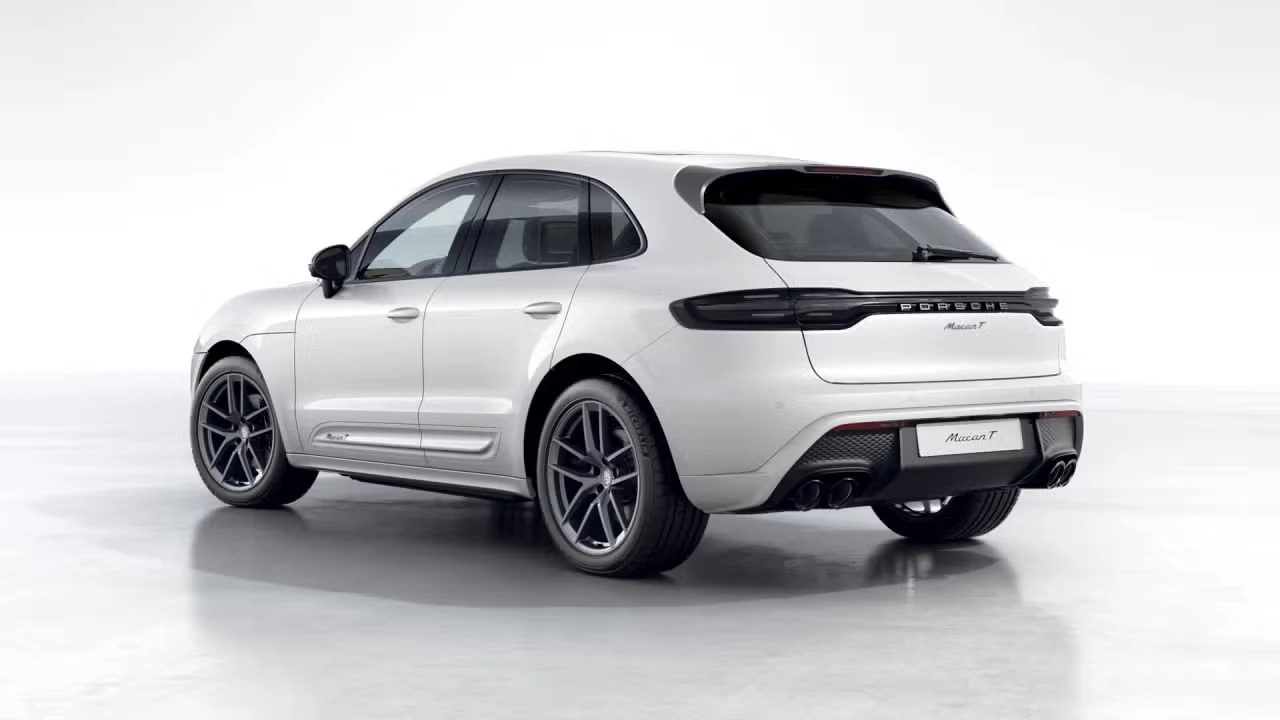 2026 Porsche Macan T - Image 20 of 31
