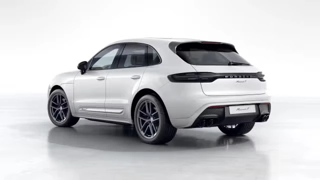 2026 Porsche Macan T - Image 18 of 31