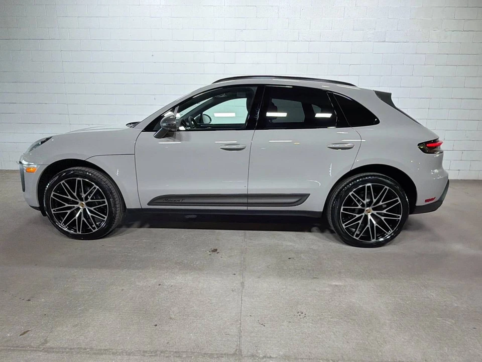 2026 Porsche Macan T - Image 2 of 5