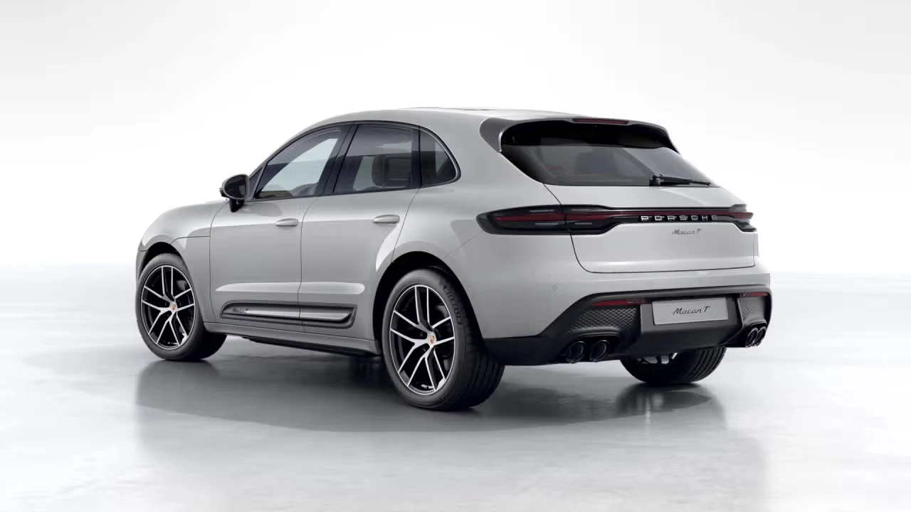 2026 Porsche Macan T - Image 20 of 31