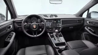 2026 Porsche Macan T - Image 25 of 31