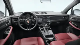 2026 Porsche Macan T - Image 29 of 31