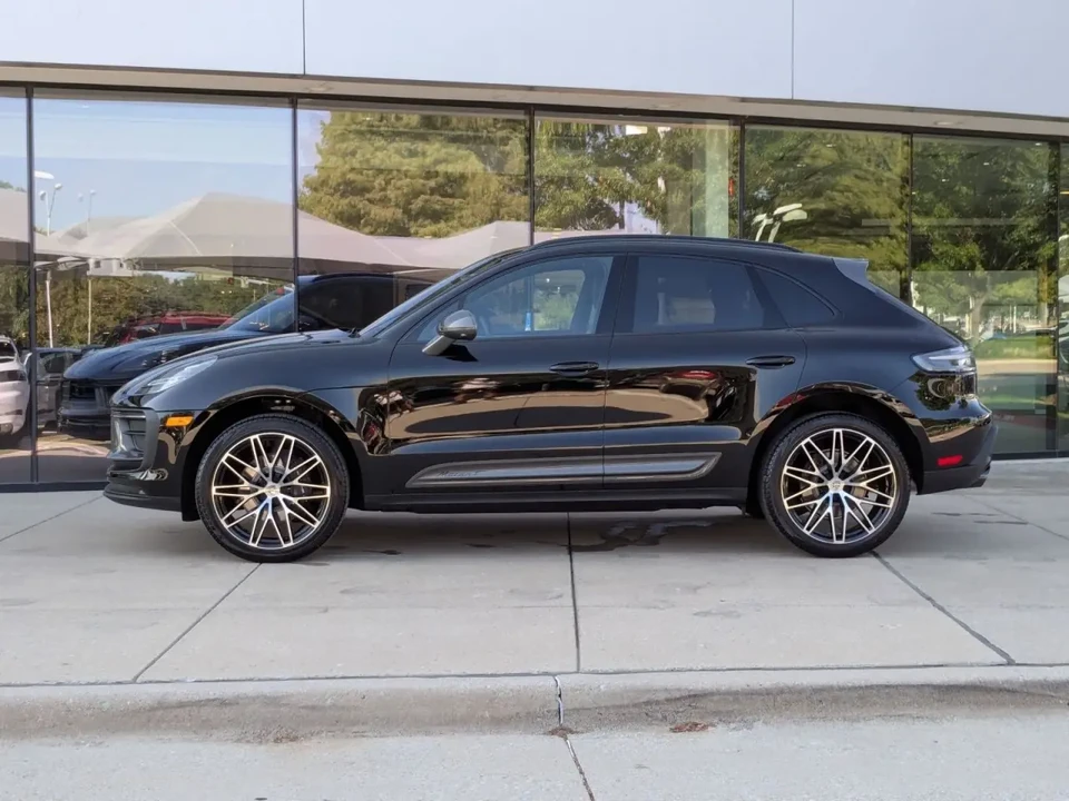 2026 Porsche Macan T - Image 2 of 6