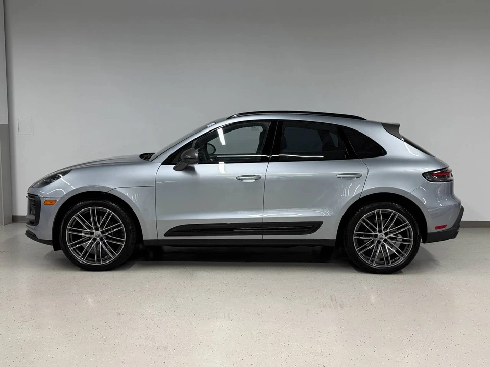 2026 Porsche Macan T - Image 2 of 5