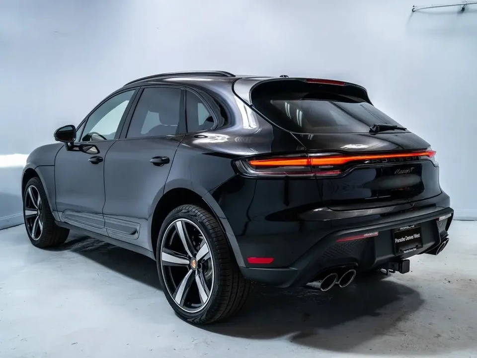 2026 Porsche Macan T - Image 3 of 8