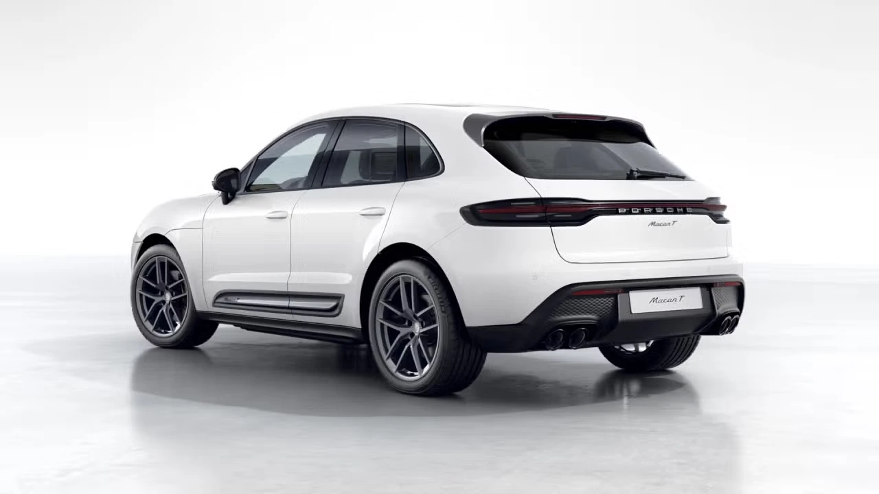 2026 Porsche Macan T - Image 20 of 31