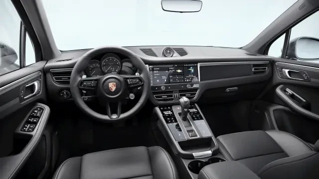 2026 Porsche Macan T - Image 30 of 31