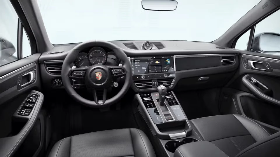2026 Porsche Macan T - Image 27 of 30