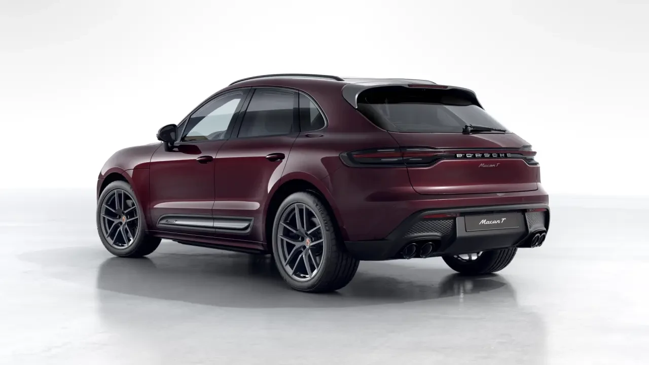 2026 Porsche Macan T - Image 24 of 30