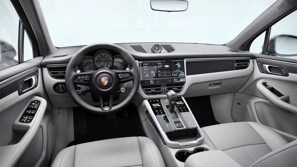 2026 Porsche Macan T - Image 31 of 31