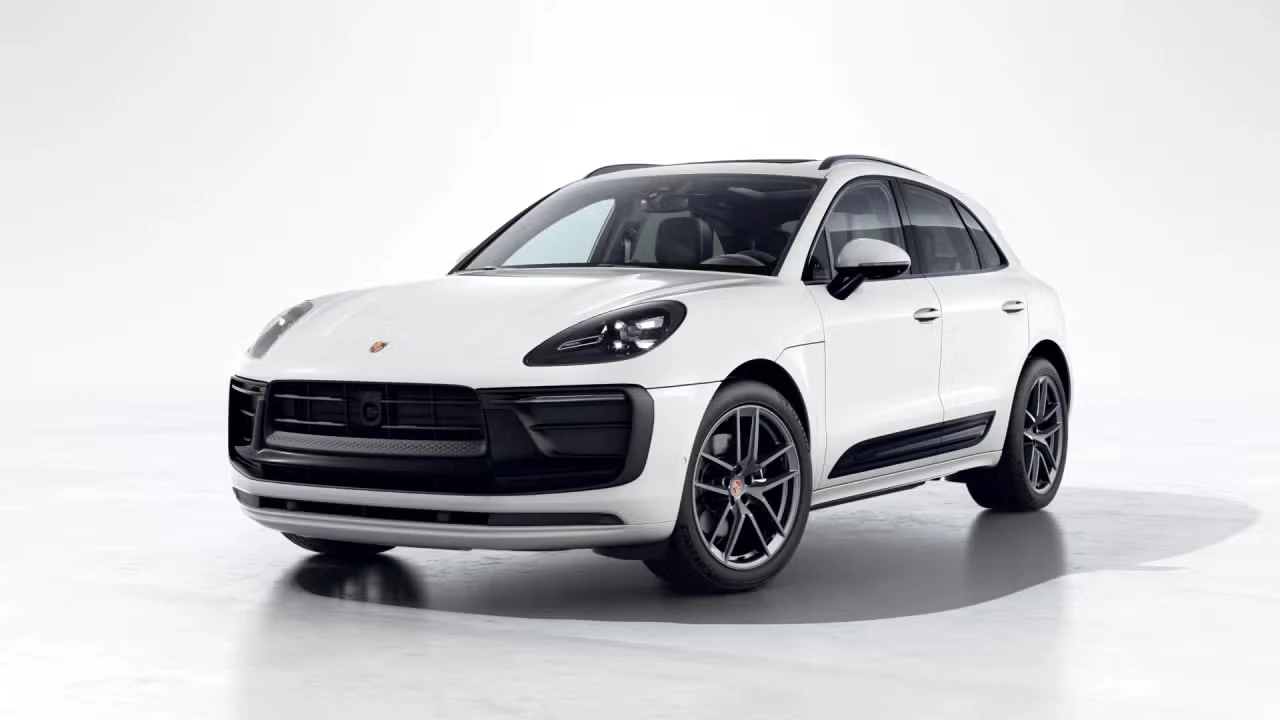 2026 Porsche Macan T - Image 4 of 21