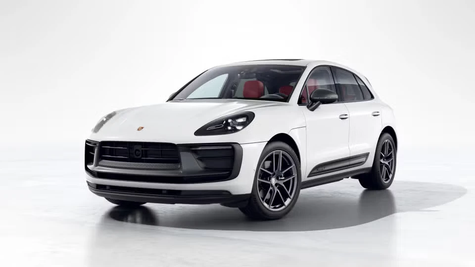 2026 Porsche Macan T - Image 3 of 21