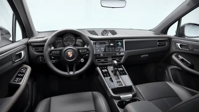 2026 Porsche Macan T - Image 30 of 31