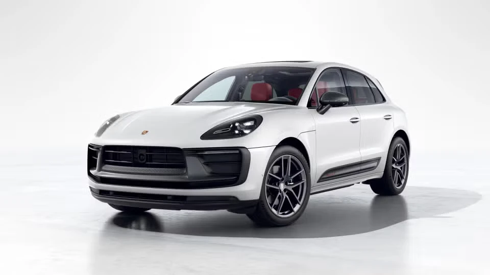 2026 Porsche Macan - Image 3 of 31