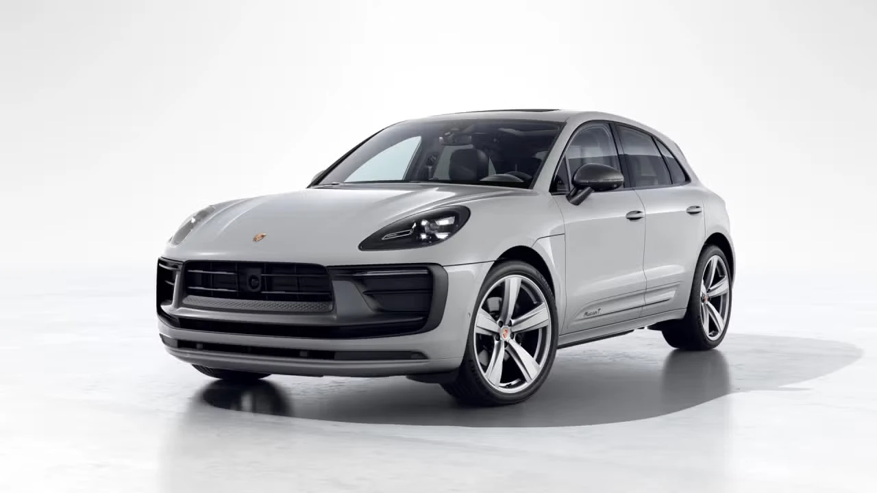 2026 Porsche Macan T - Image 4 of 30