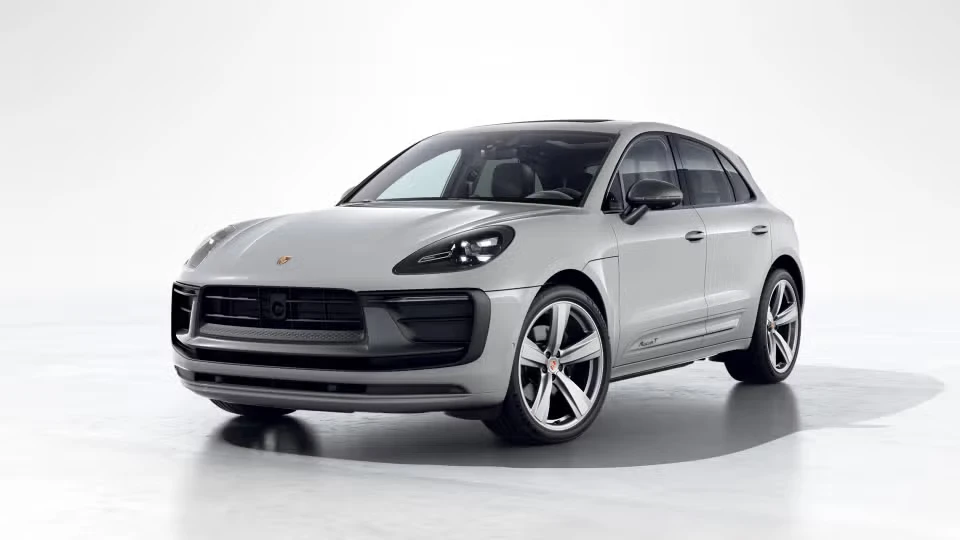 2026 Porsche Macan T - Image 3 of 30