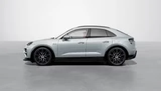 2026 Porsche Macan Electric - Image 9 of 30