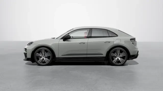 2026 Porsche Macan Electric - Image 14 of 31