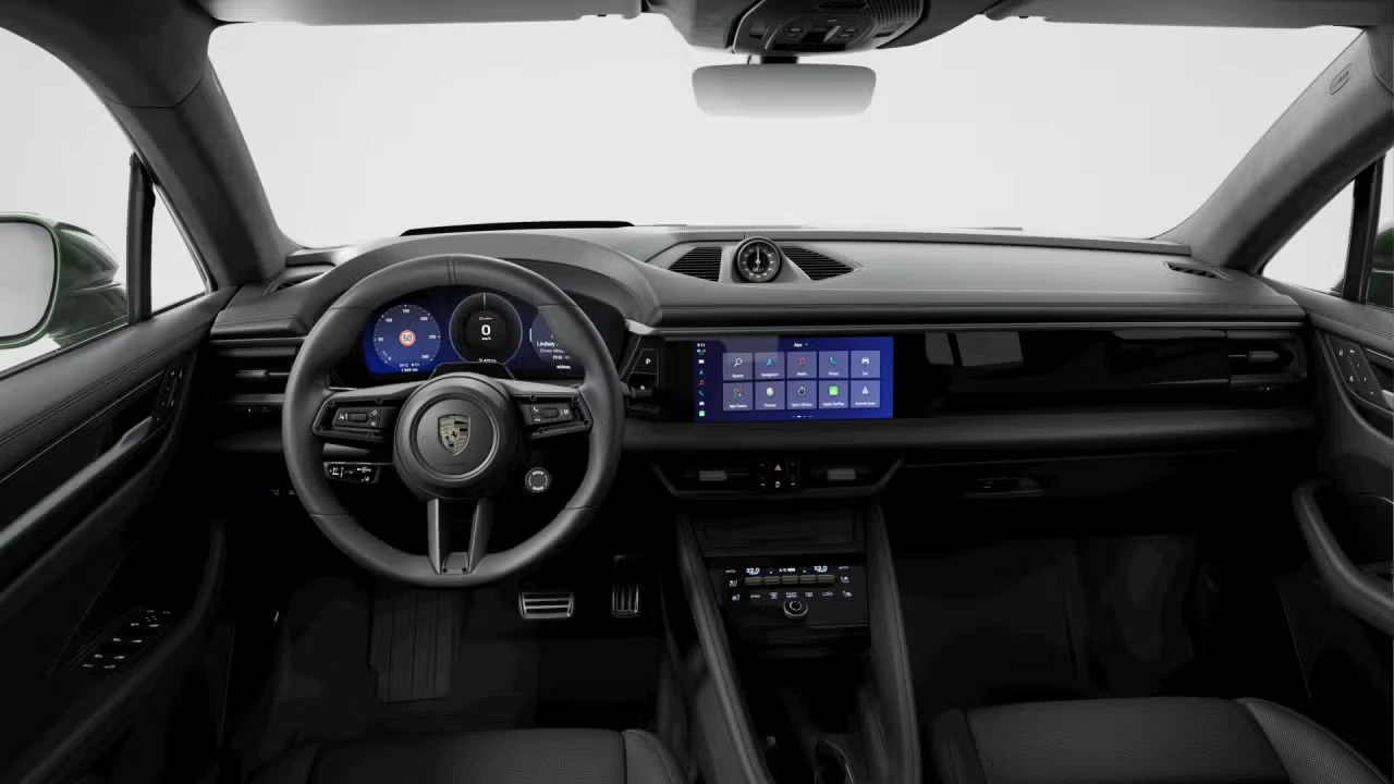 2026 Porsche Macan Electric - Image 28 of 30