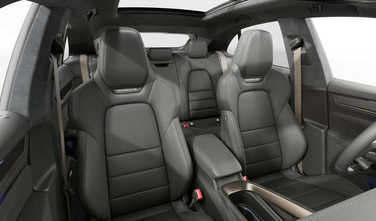 2026 Porsche Macan Electric - Image 12 of 14