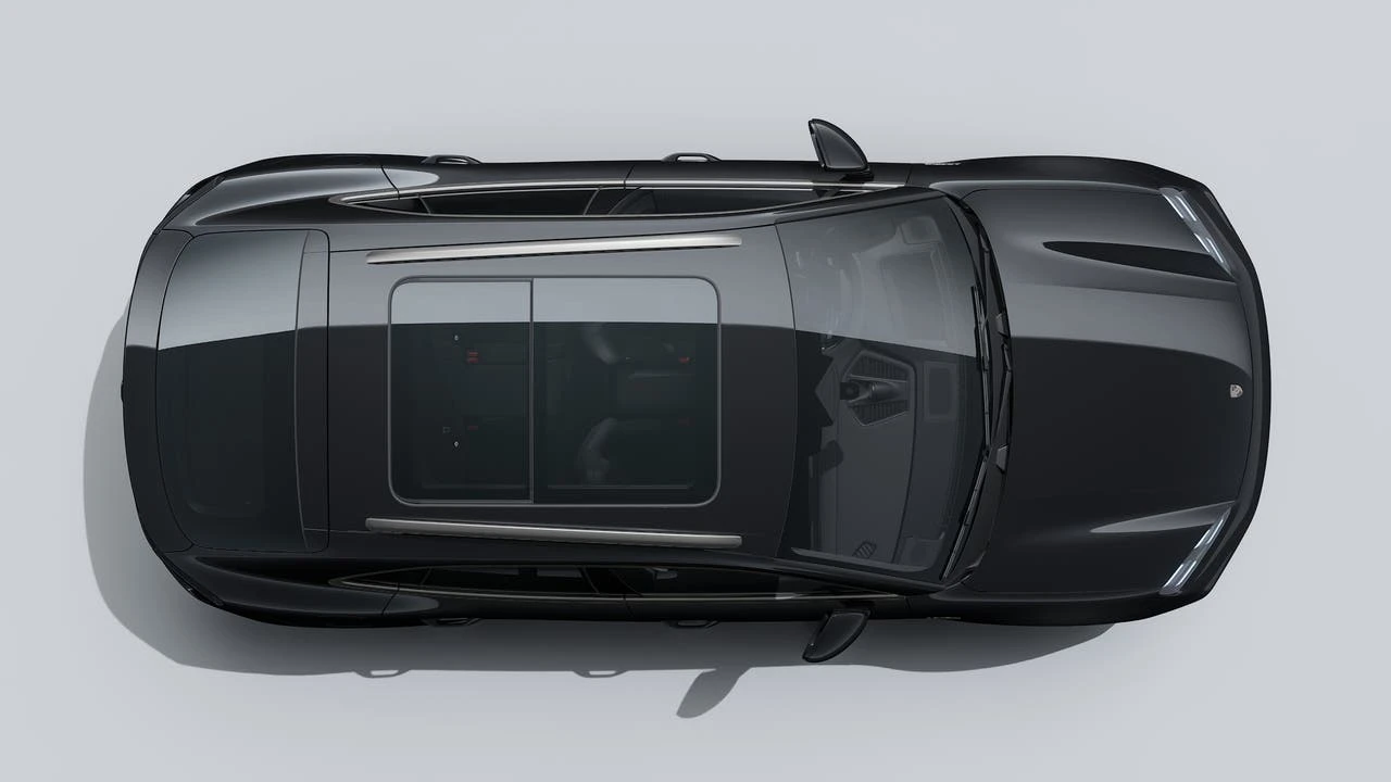 2026 Porsche Macan Electric - Image 5 of 14