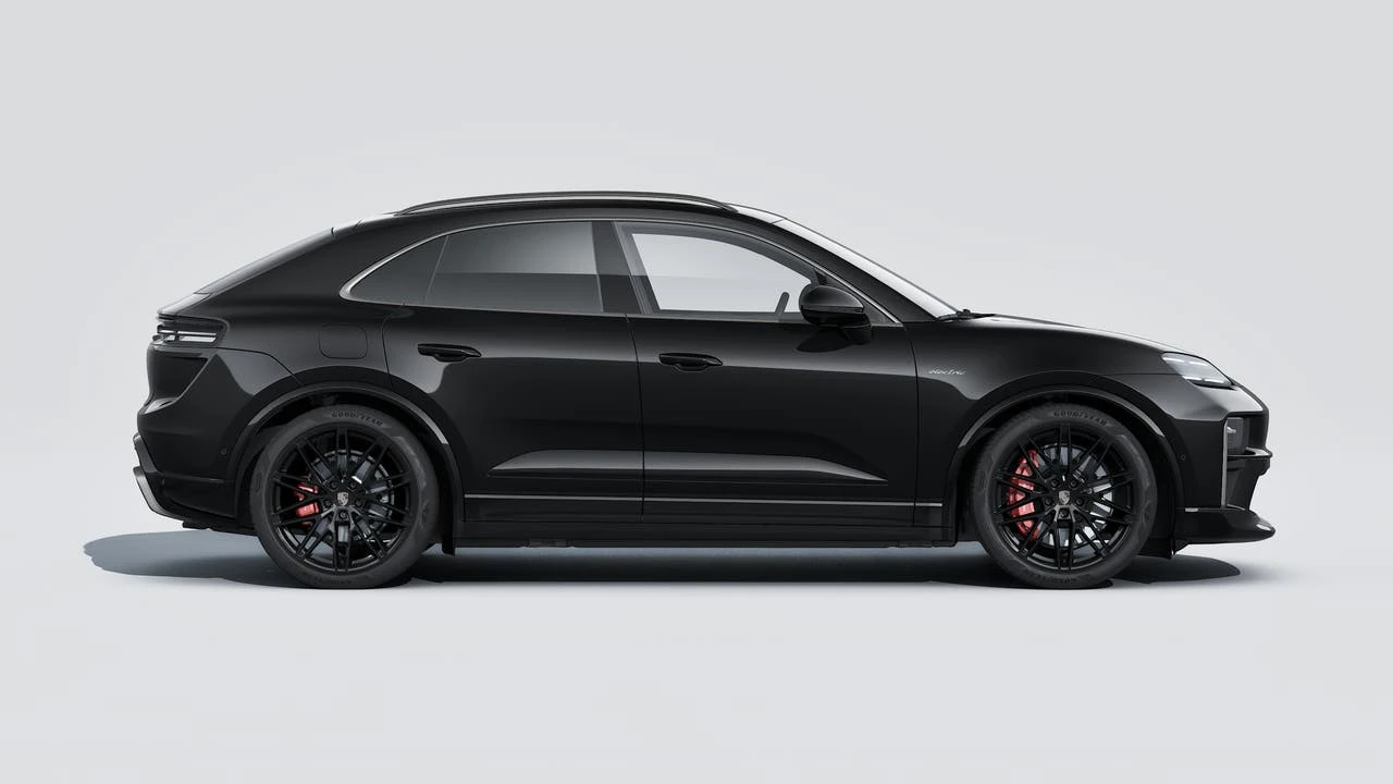 2026 Porsche Macan Electric - Image 6 of 14